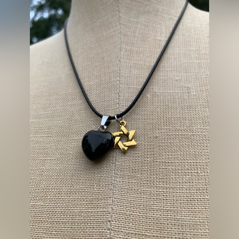 Handmade Heart Obsidian Stone Amulet with Star of David Charm - Picture 6 of 9